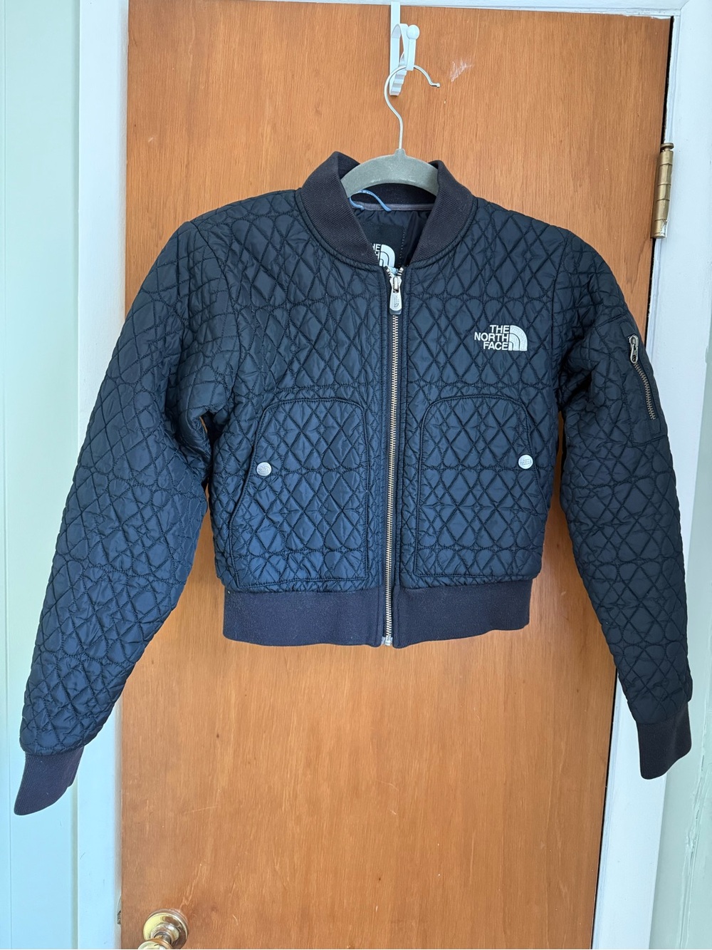 The North Face Women’s XS Black Cropped Quilted Puffer Bomber Jacket